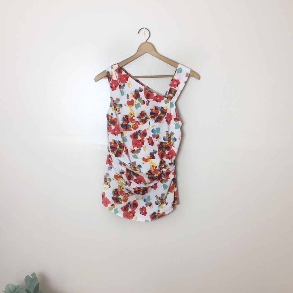 [Rachel Roy] Graphic Floral Ruched Sleeveless Top